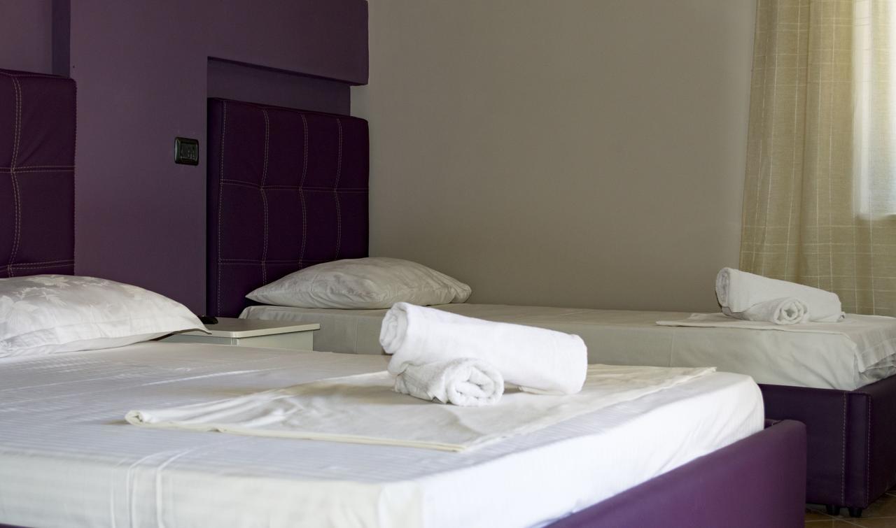 Hotel Riviera Дуррес Экстерьер фото