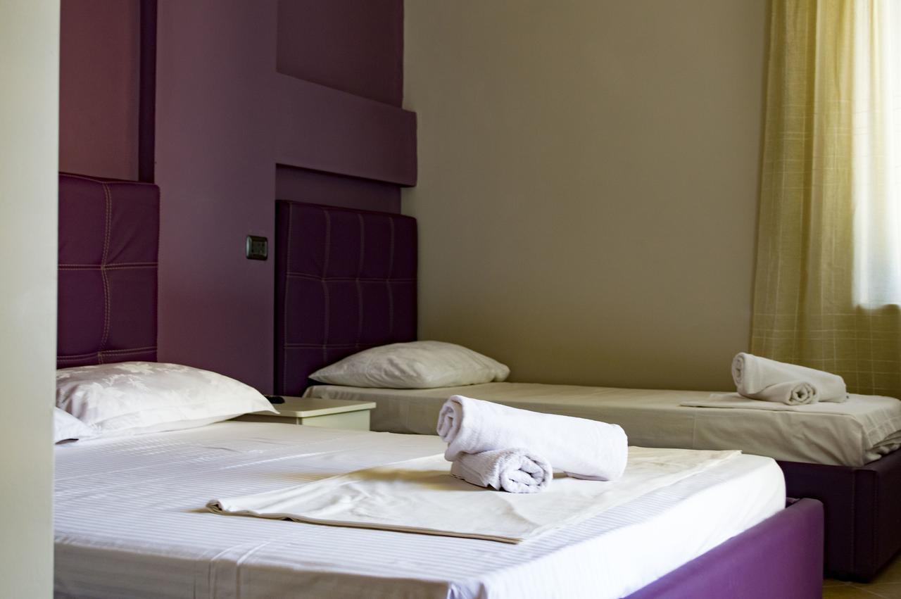 Hotel Riviera Дуррес Экстерьер фото