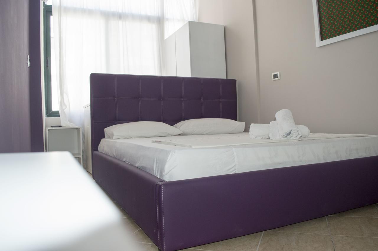 Hotel Riviera Дуррес Экстерьер фото
