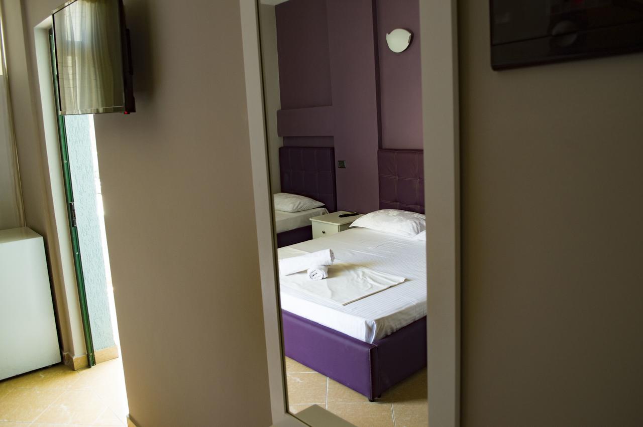 Hotel Riviera Дуррес Экстерьер фото