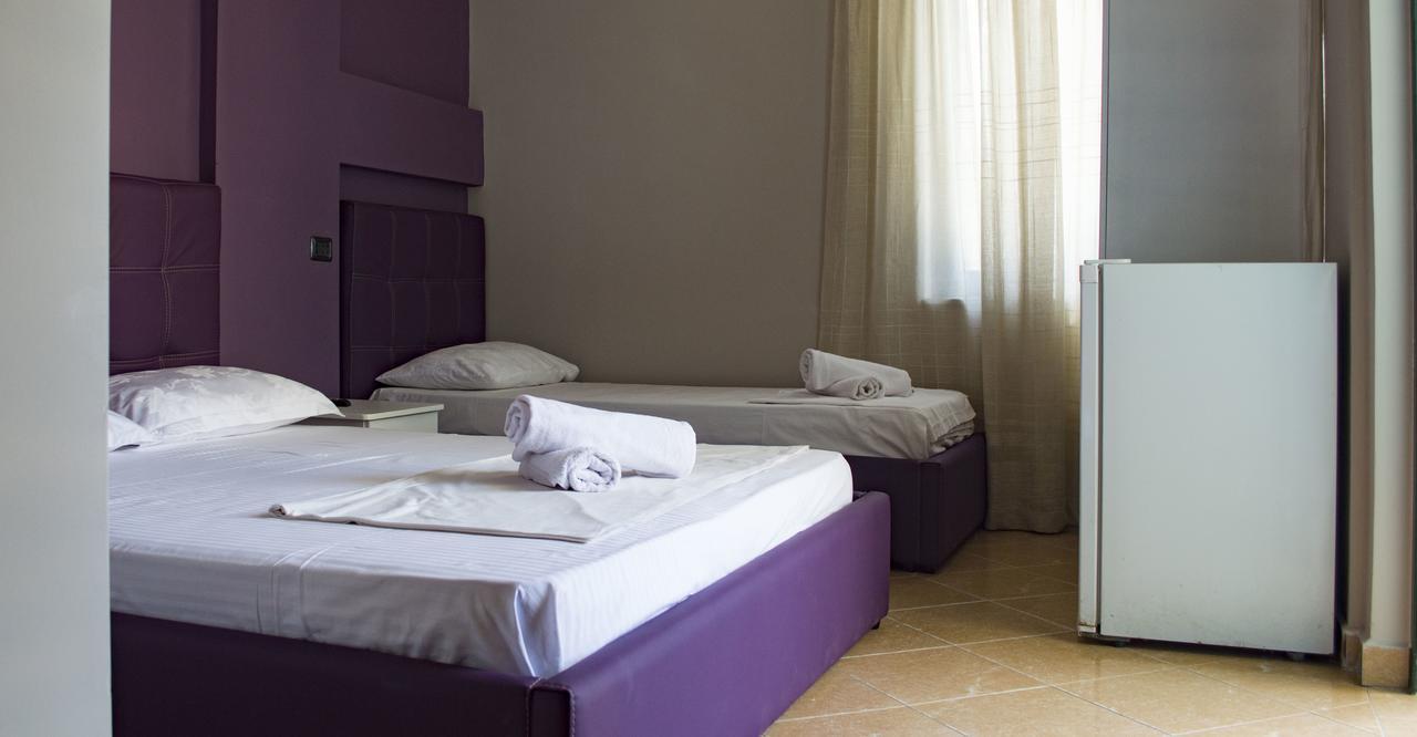 Hotel Riviera Дуррес Экстерьер фото