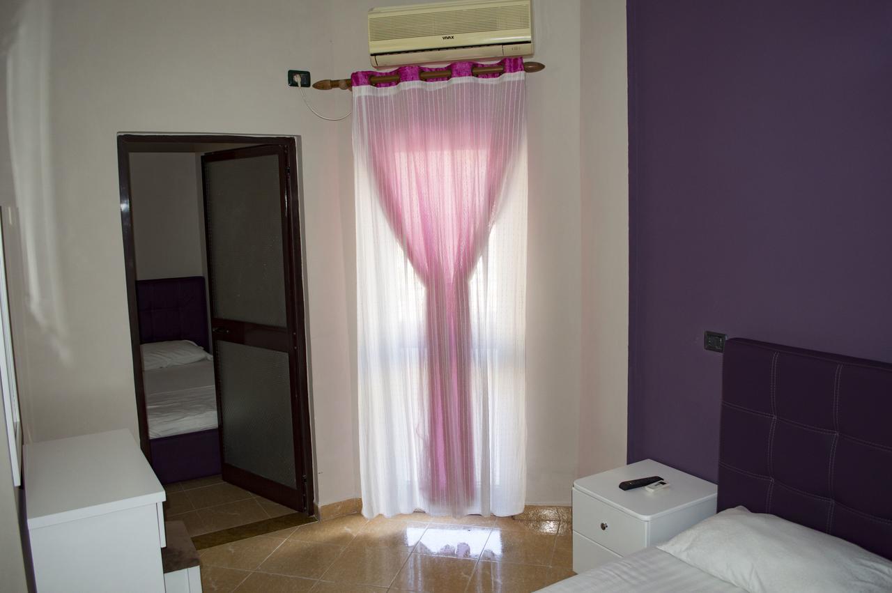 Hotel Riviera Дуррес Экстерьер фото